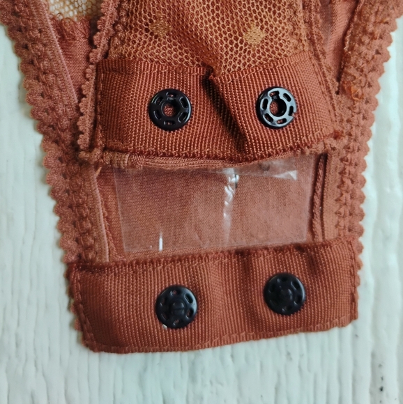 Free People Sunset Rose Bodysuit NWT Strappy Shimmer & Shine Women's Sz XS - Picture 9 of 16